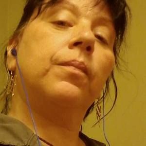 Meet your Posher, Debra